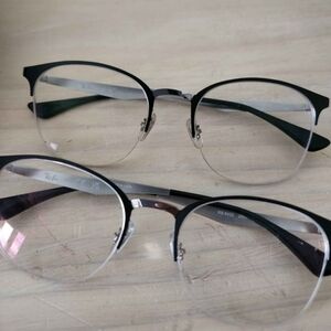 2 Rayban eyeglass frames.. can put your own lenses into.. price is for both